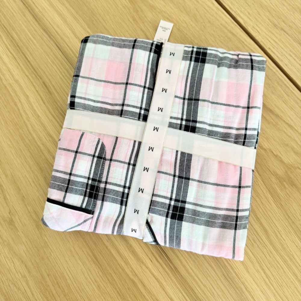 NWT VICTORIA SECRET Brand New Plaid Pajamas Size M - Picture 4 of 4